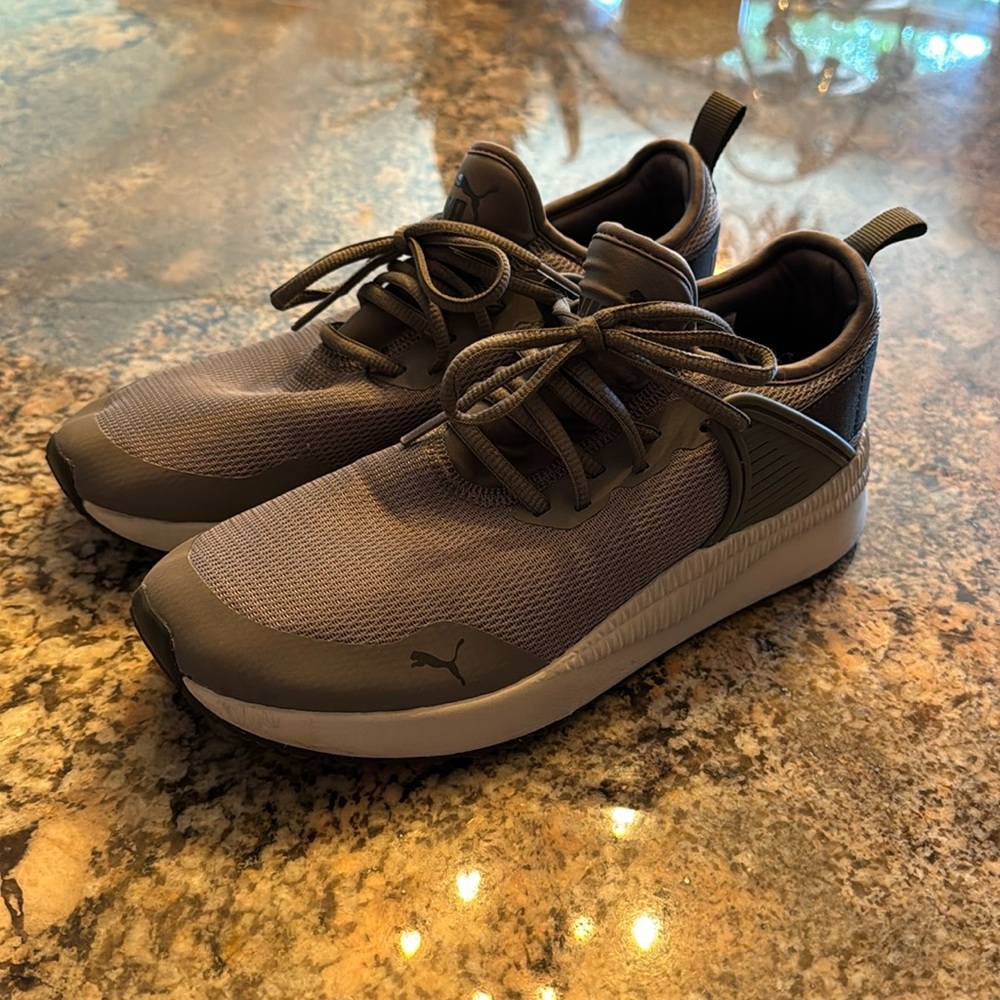 Womens Puma Sneakers